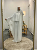 Abaya Amplia – Elegancia y Comodidad